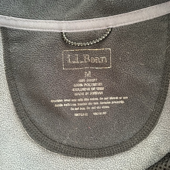 Men's L.L Bean Classic Full Zip Fleece Jacket Size Medium - Picture 6 of 6